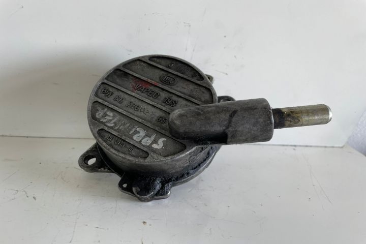Pompa vacuum A6112300265 Mercedes-Benz C-Class W203/S203/CL203 seria