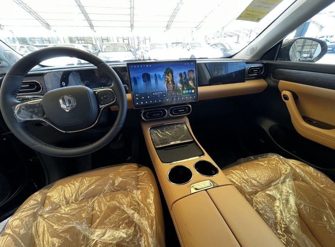 Продаётся Leapmotor c11 Restyling