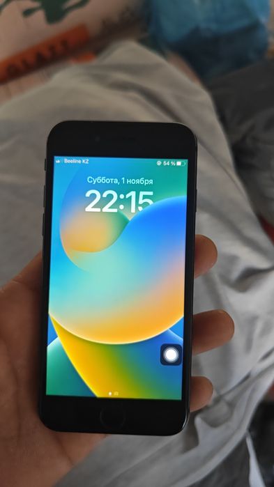 Продам Iphone 8 64gb