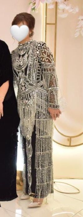 Вечерные платье.