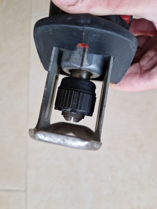 Milwaukee C 12 HZ - fierastrau