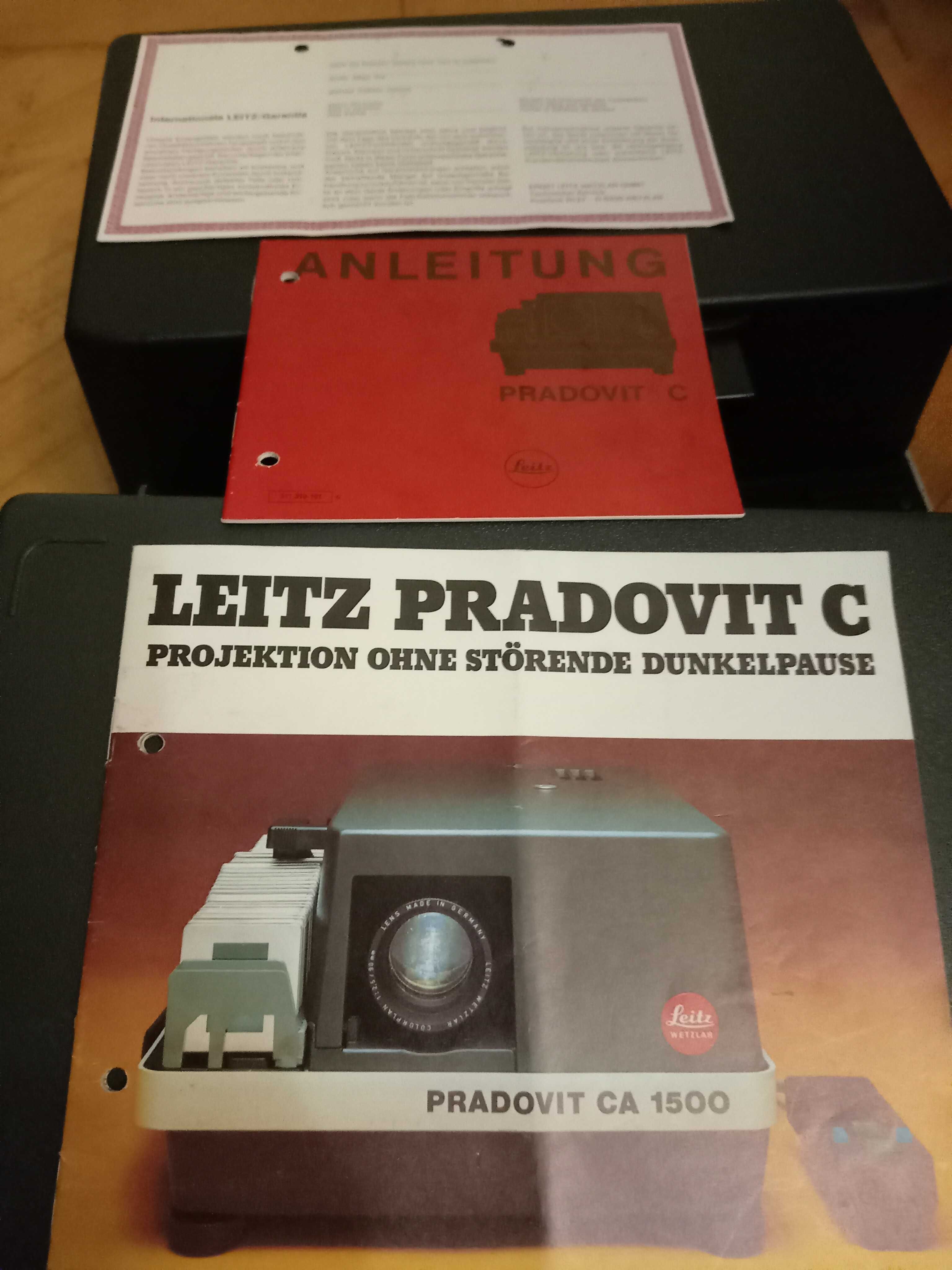 Diaproiector Leica Pradovit CA 1500