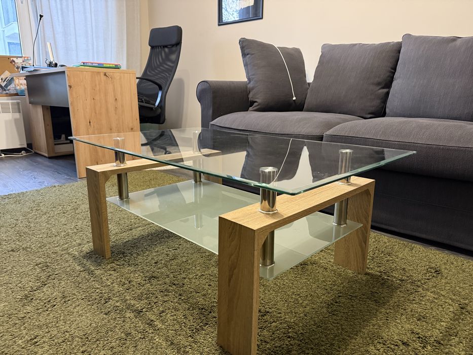 Стъклена Холна маса