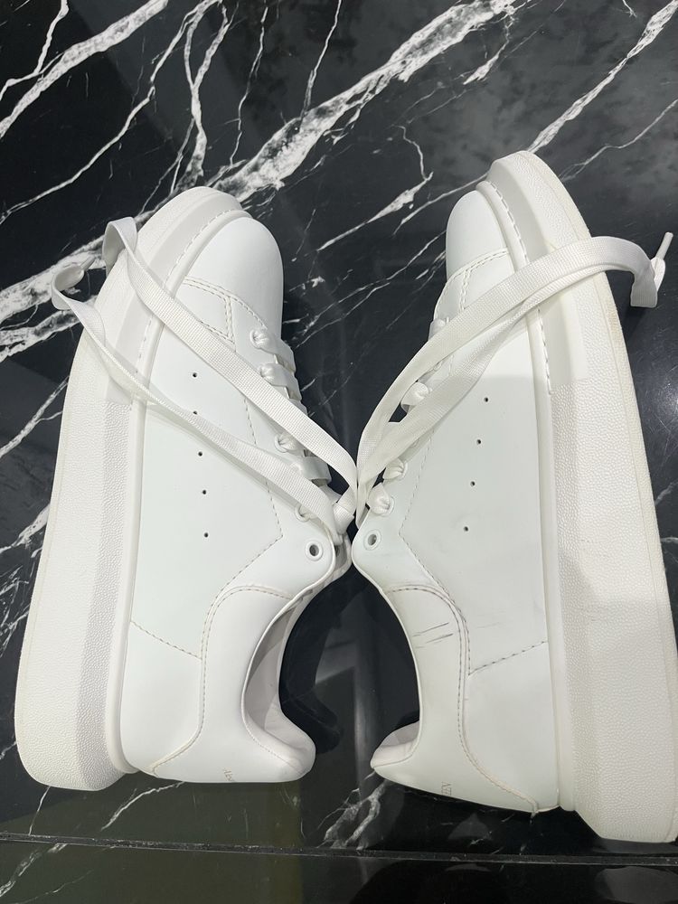 Обувки Alexander McQUEEN