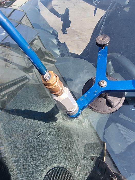 Reparatii parbrize servicii Auto constanta