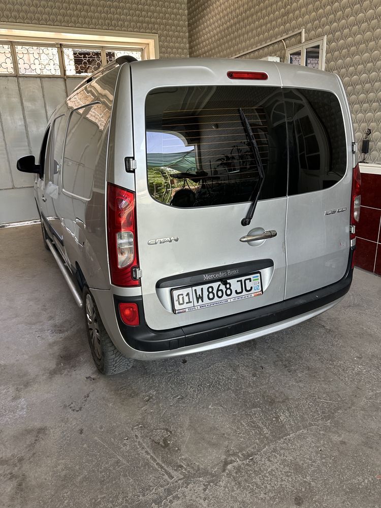 Mercedes Benz Citan W415