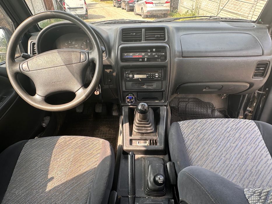 Vând Suzuki Vitara