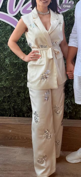 Елегантен комплект от две части