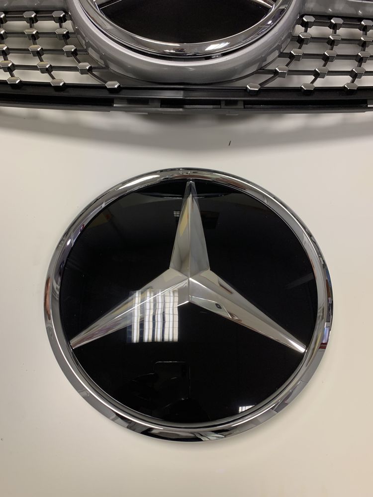 Решетка за Mercedes C Class W205 AMG