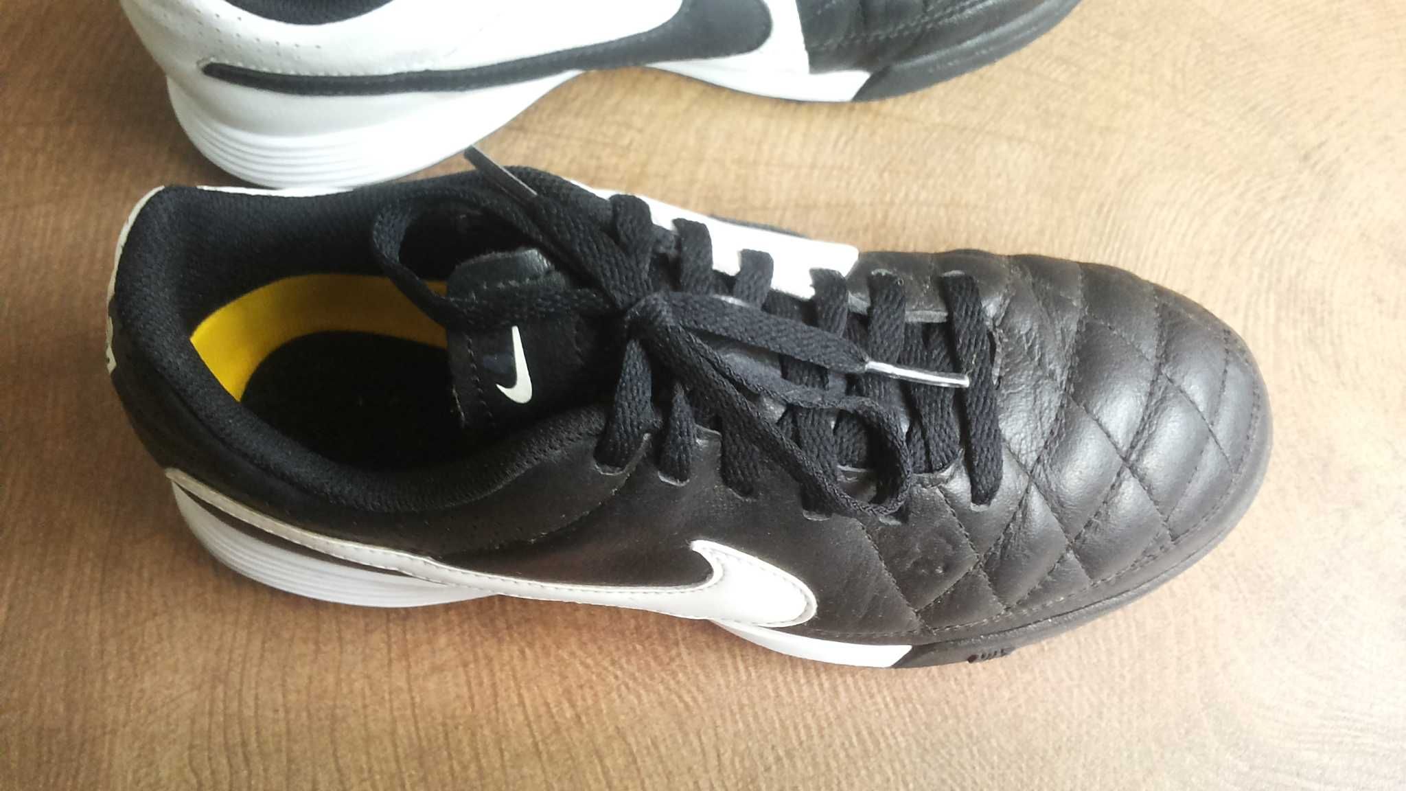 NIKE TIEMPO Leather Football EUR 36,5 /UK4 стоножки за футбол 226-14-S