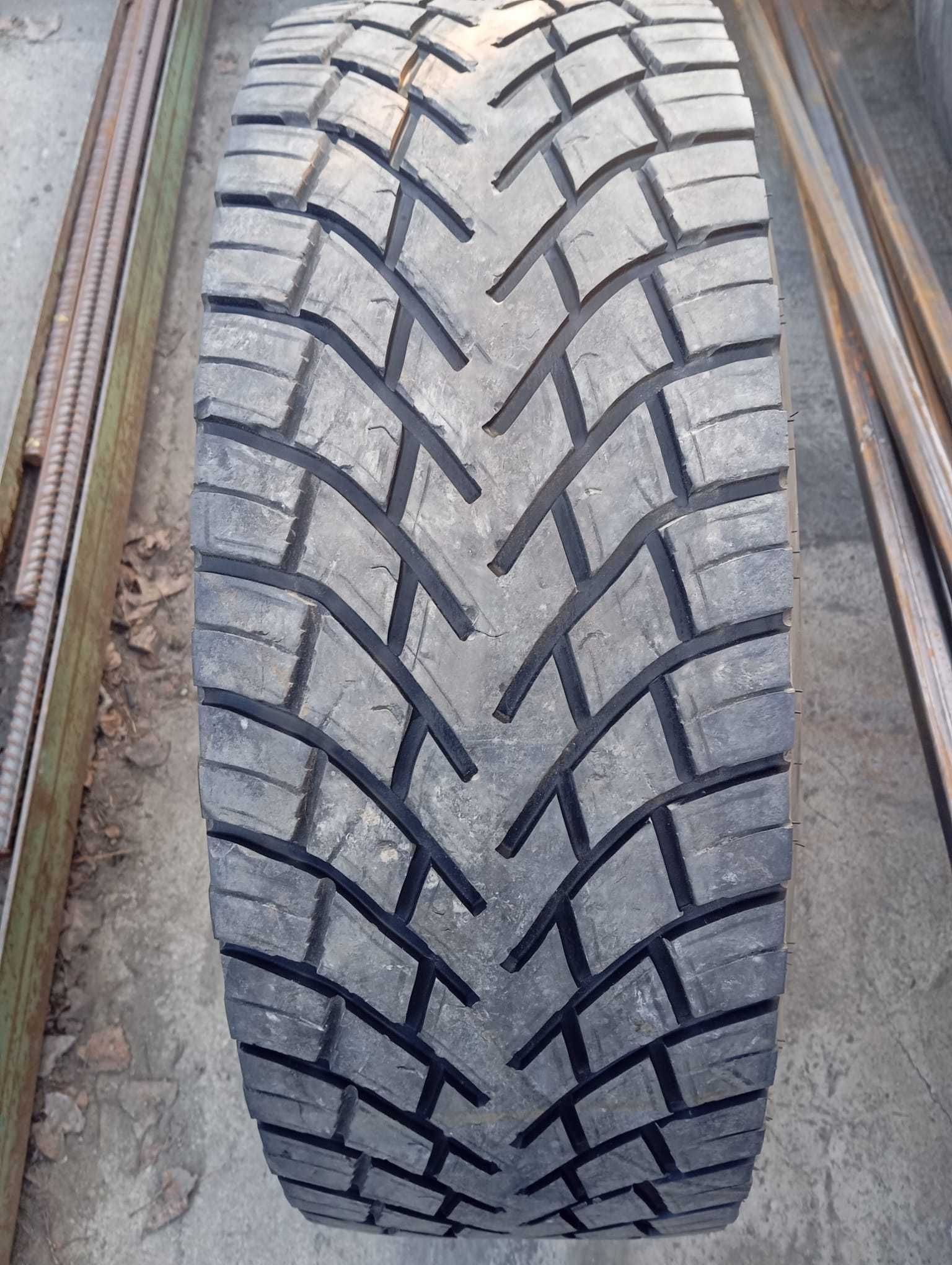 Anvelope camion semiuzate Michelin, Goodyear, Falken 315/70R22,5