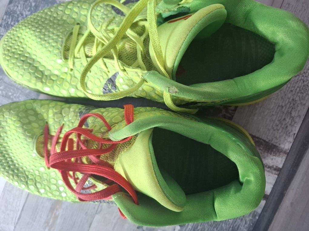 Обувки Kobe 6 grinch