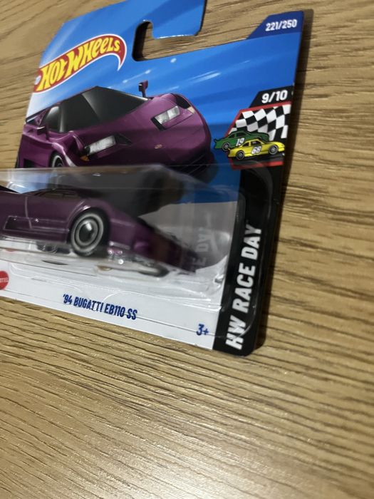 Hot wheels '94 bugatti eb110 ss STH