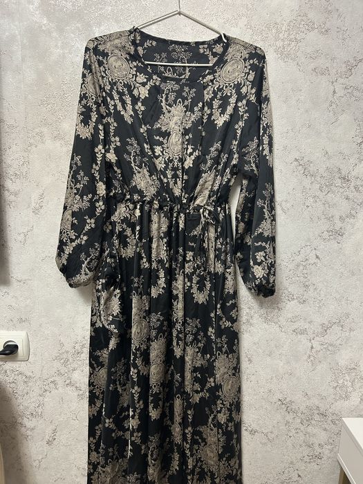 Повседневная платье