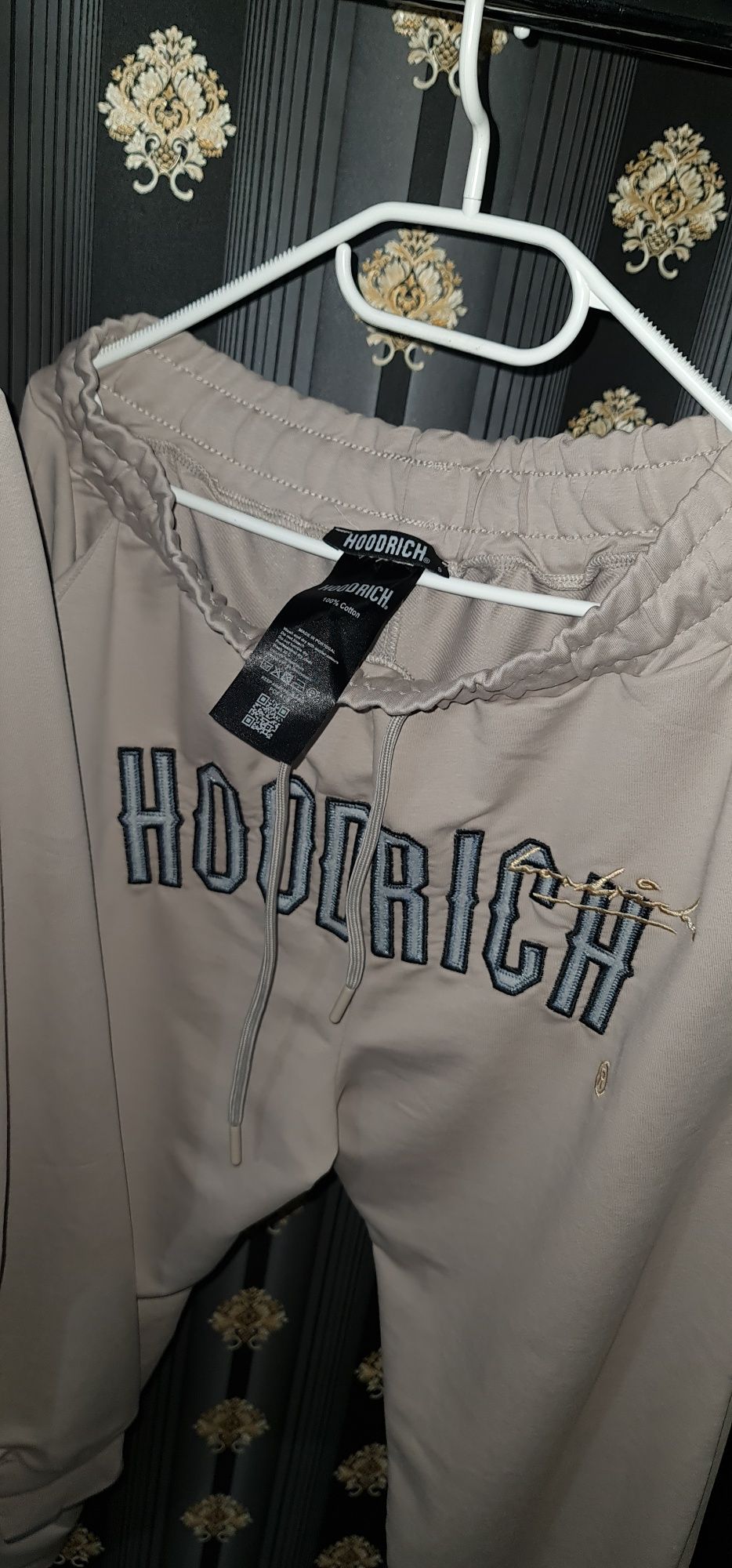 Trening Hoodrich gold edition / TRAPSTAR