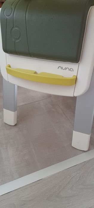 Scaun de servit masa pentru bebelusi/copii