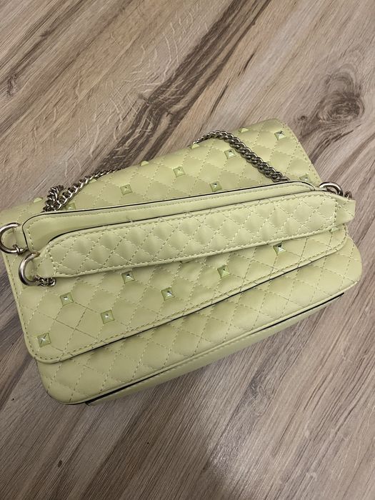 Geanta Guess crossbody