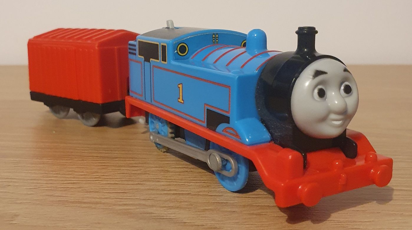 Set Locomotive motorizate Thomas & Friends