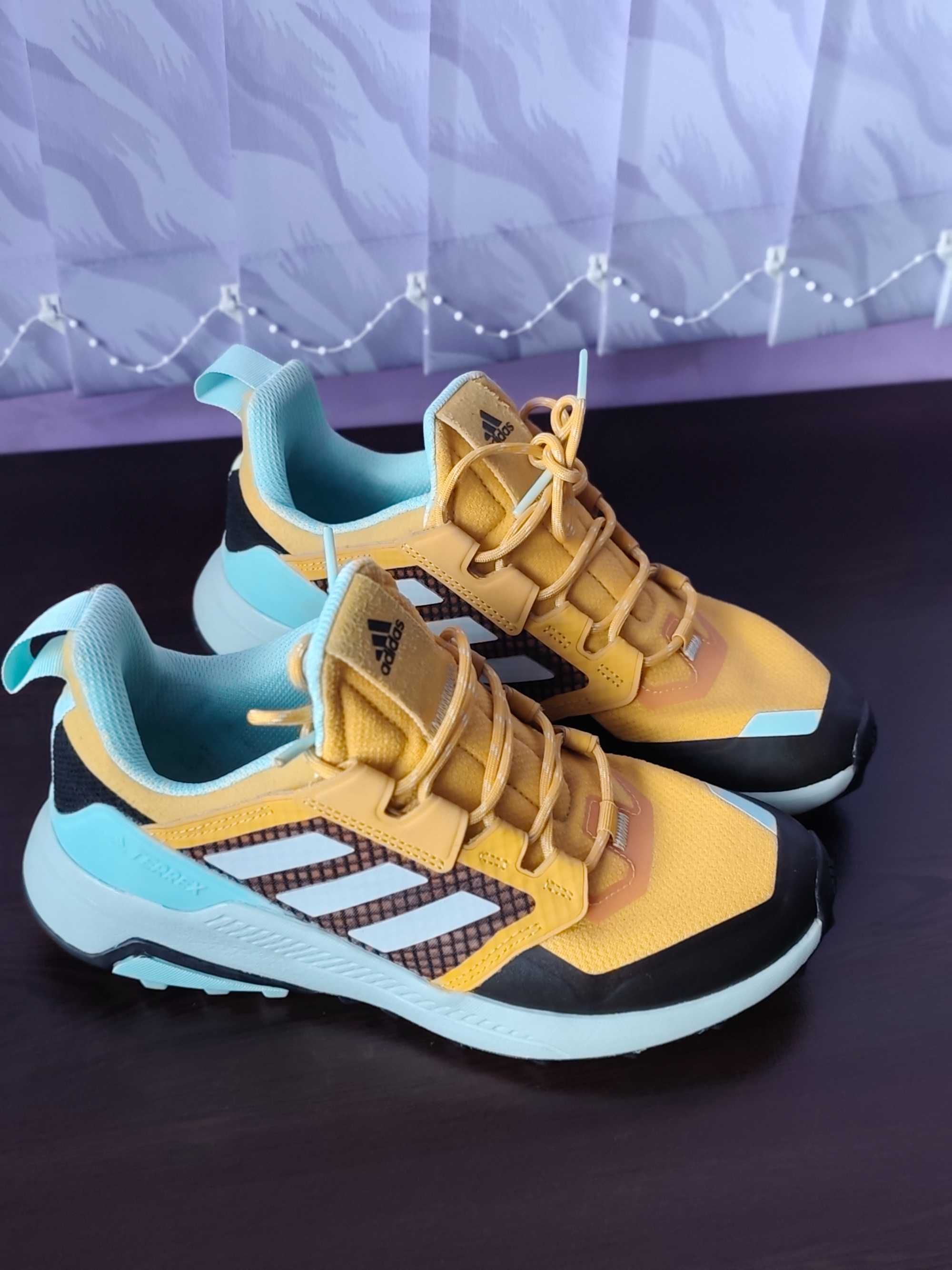 Маратонки Adidas Terrex
