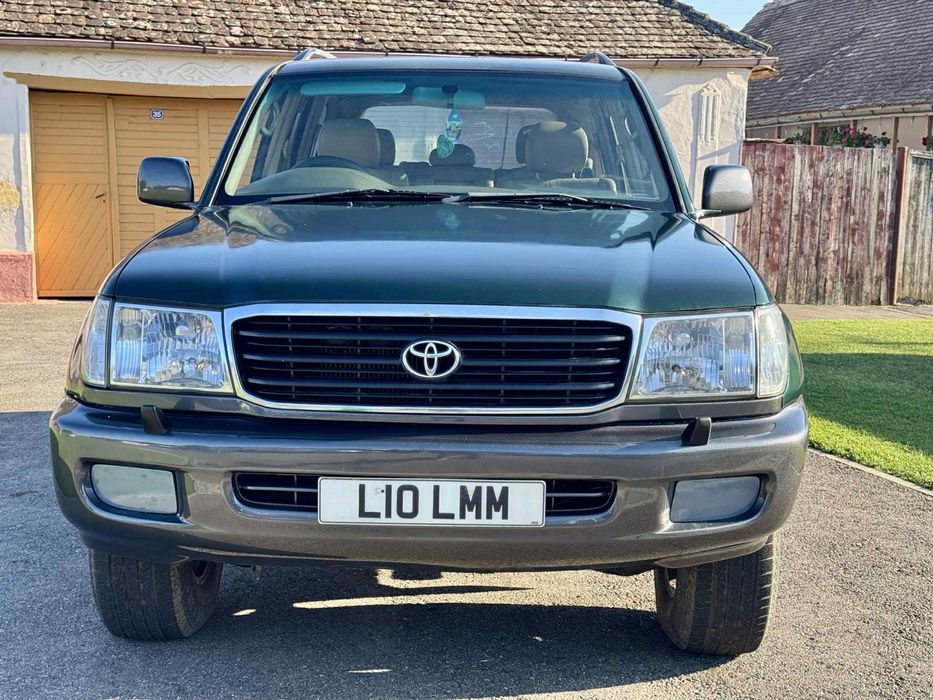 Vand Toyota Land Cruiser Amazon VX 100 HDJ 4.2 TD Diesel An 2002