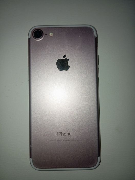 iPhone 7  batareya 100%