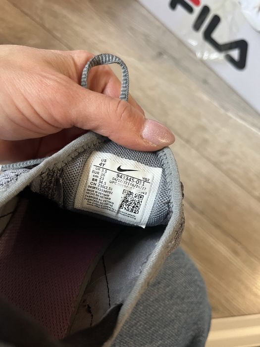 Nike -оригинални маратонки 36,5 номер