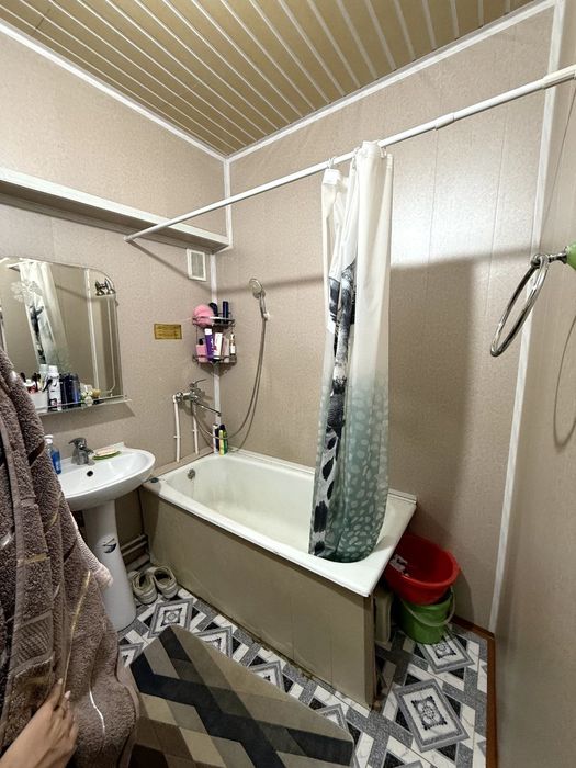 Паркентский рынок. 2/9/9. 58м2.