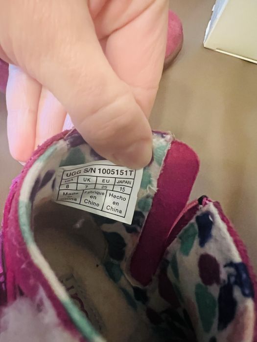 Ghetute UGG pentru fetite