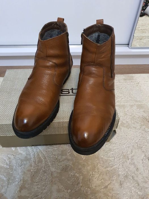 Ghete piele îmblănite nr 44 nu boss nu gant nu polo