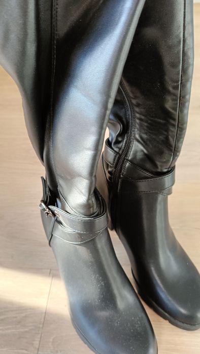 Cizme cu fermoar mărimea 37 noi