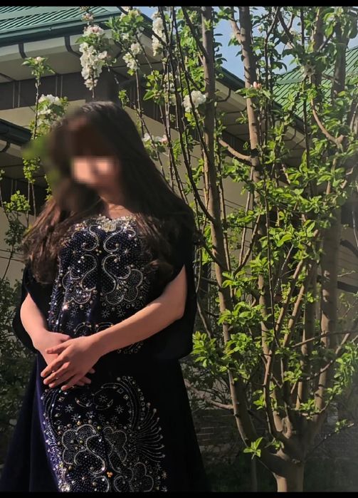 Ayollar uchun to'y va bazmmlar uchun toshlik pombax