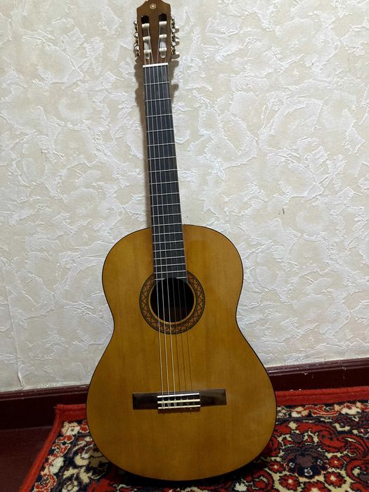 Yamaha C40, оригинал