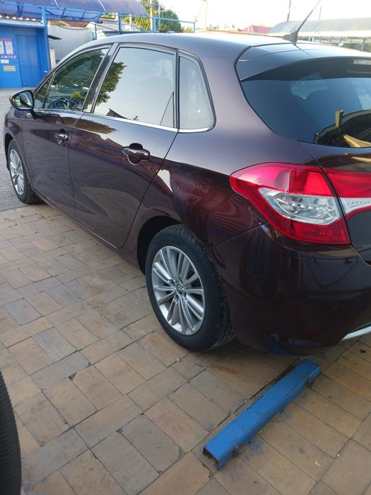 Vând Citroen c4 diesel