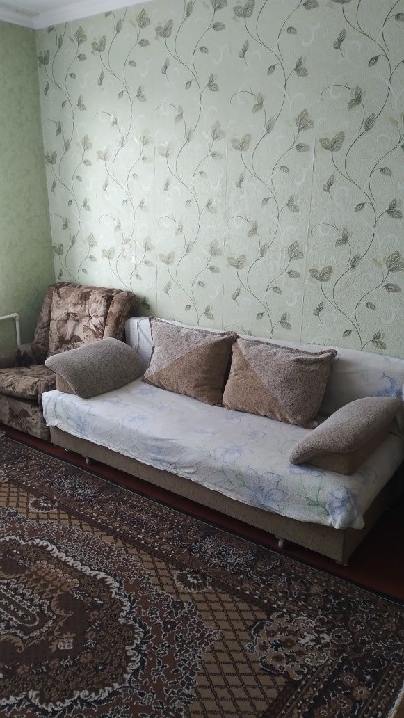 Яшнобадский район, Лисунова 1.