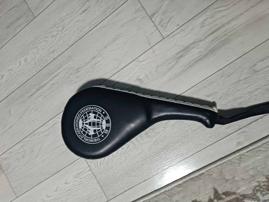 Продам лапы для тхэквондо