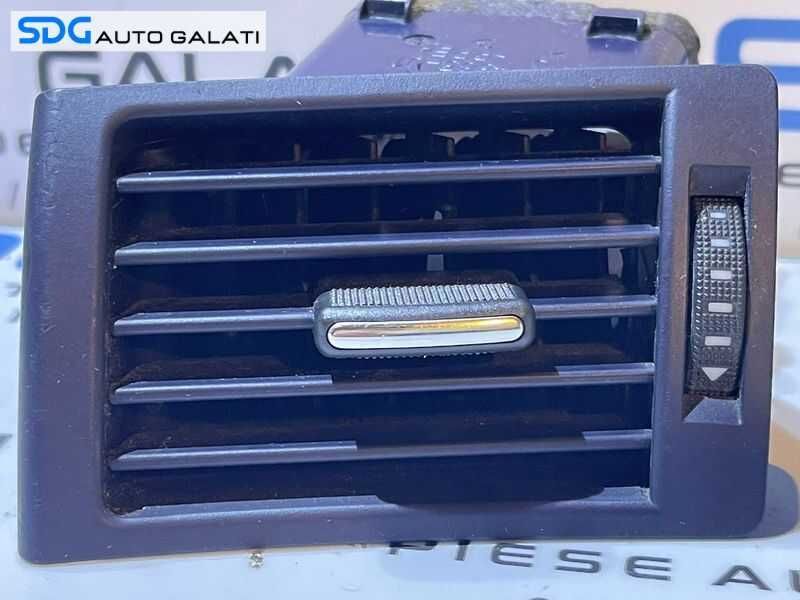 Gura Grila Aer Aerisire Ventilatie Bord Stanga Audi A4 B6 2001 - 2005
