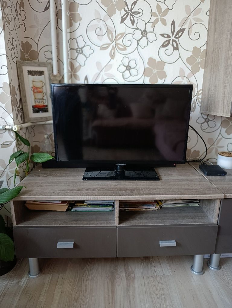Модулна секция с осветление