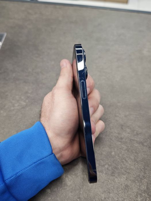 Сотилади Iphone 13 pro 128gb graphite