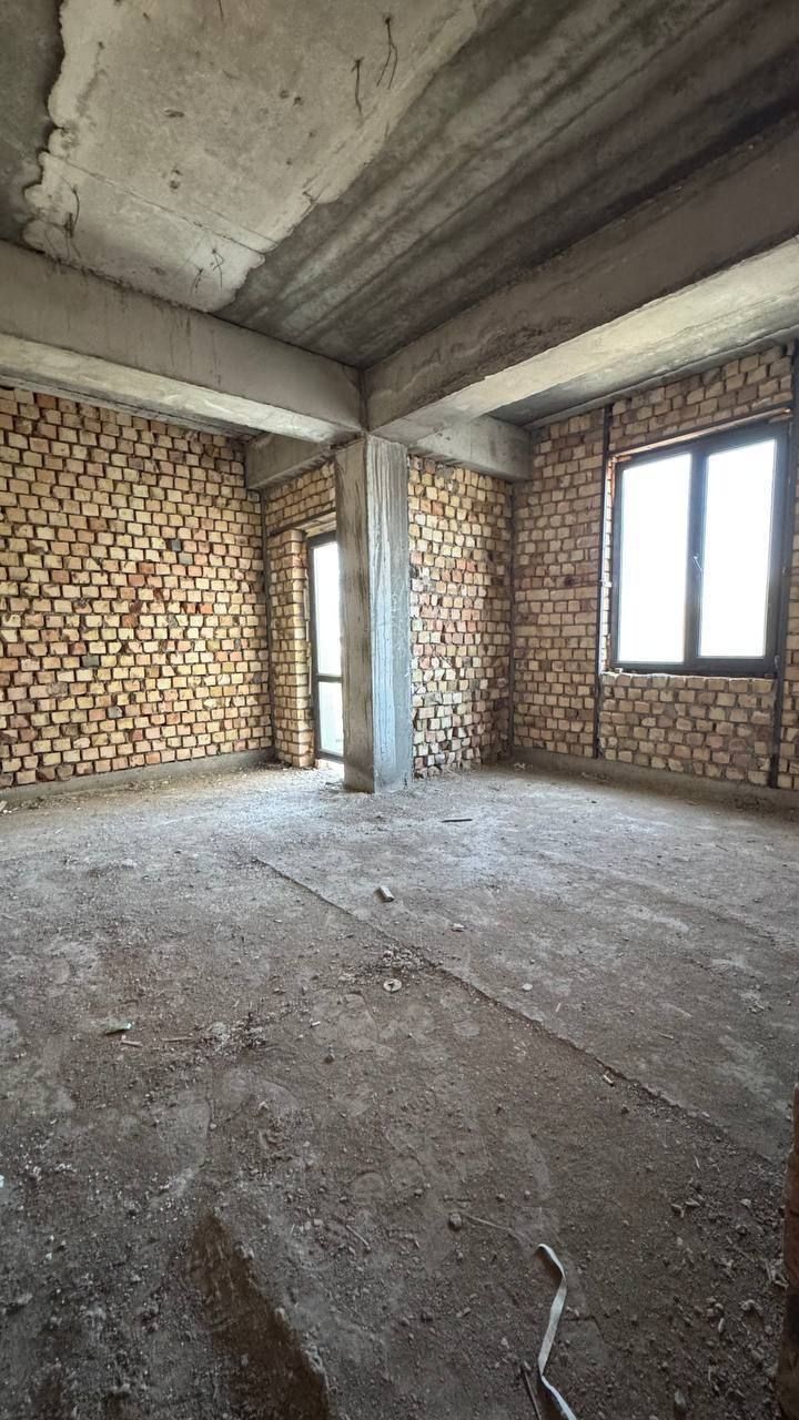 Паварод зафар рестораны  3х каробка сотилади