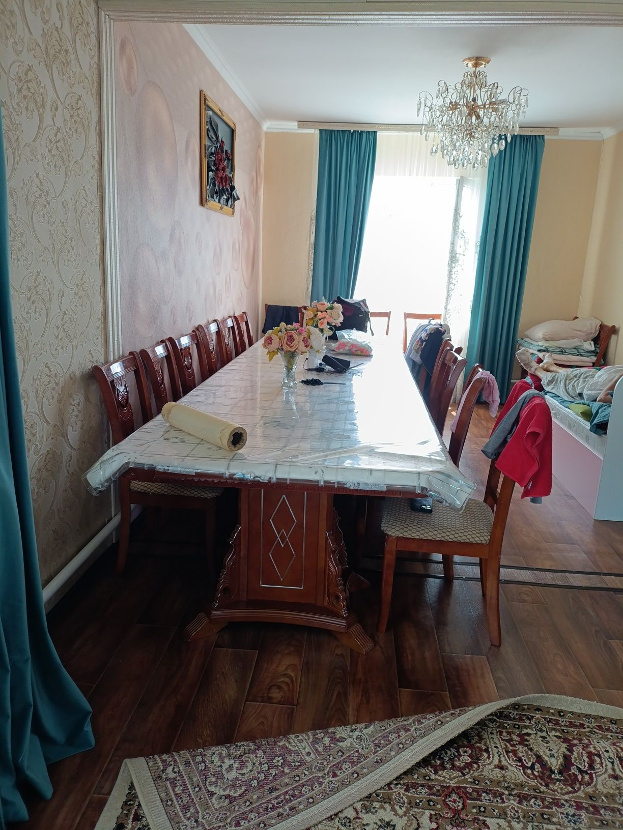 Стол с Стульями продается