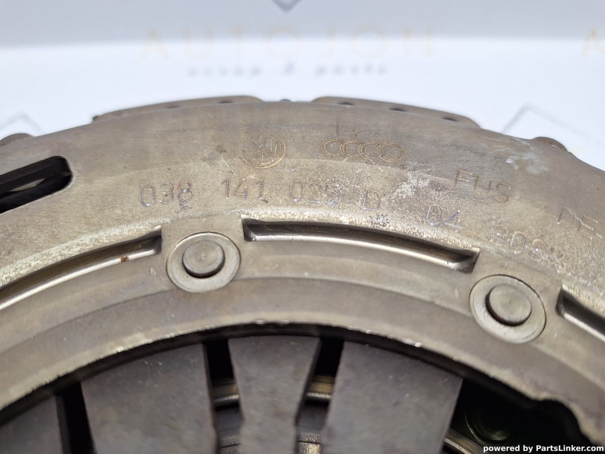 Kit ambreiaj placa volanta si rulment VOLKSWAGEN BORA (1J2) [ 1998 - 2013 ] TDI (AGR, ALH) 66KW|90HP OEM 038105266B