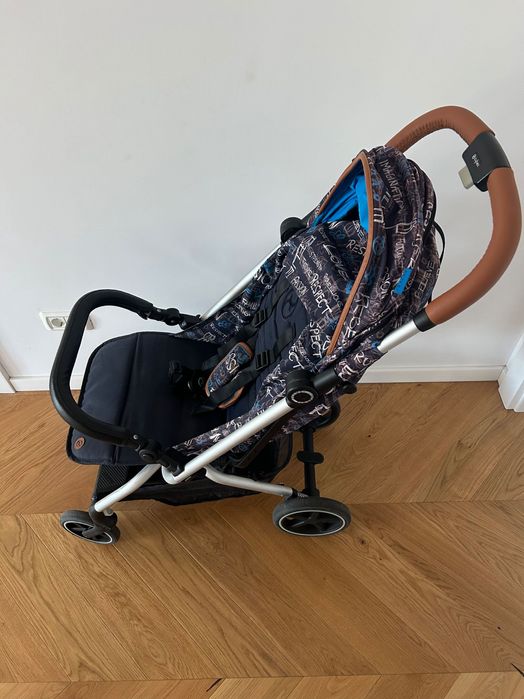 Cybex Eezy S Plus Trust Blue + Landou + Car Seat Adapter