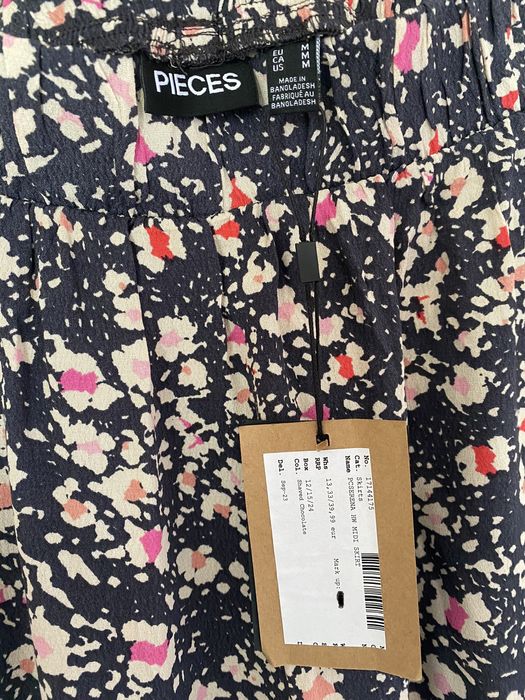 2 нови поли с етикетите