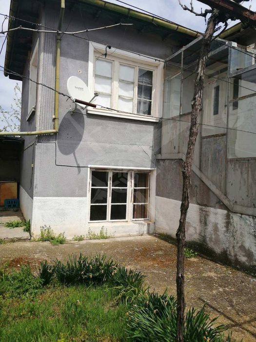 Къща под наем в с.Братя Даскалови 130191