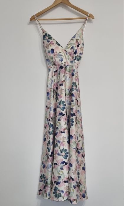 Rochie eleganta lunga mărimea 36 vaporoasa