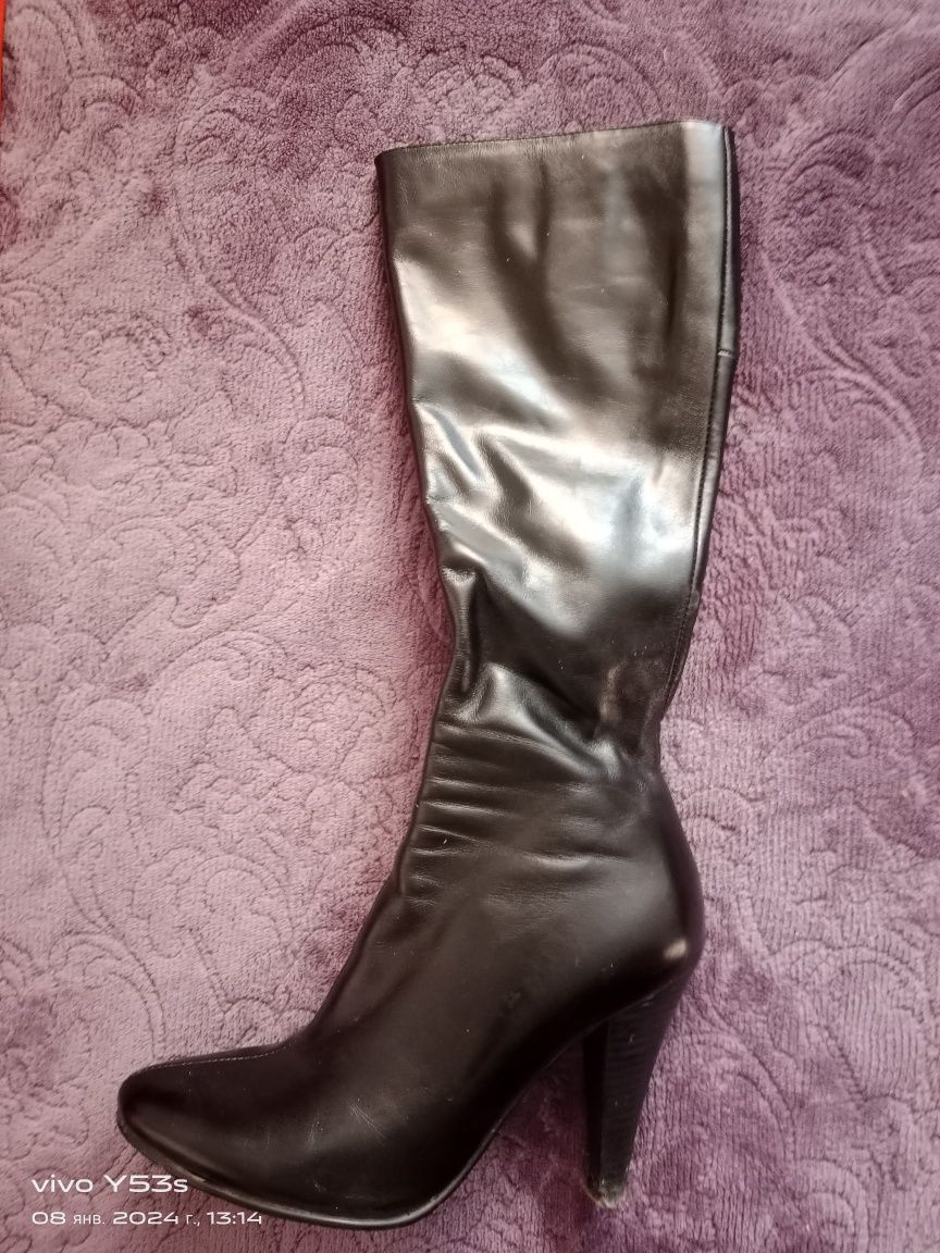 Сапоги осенние продам