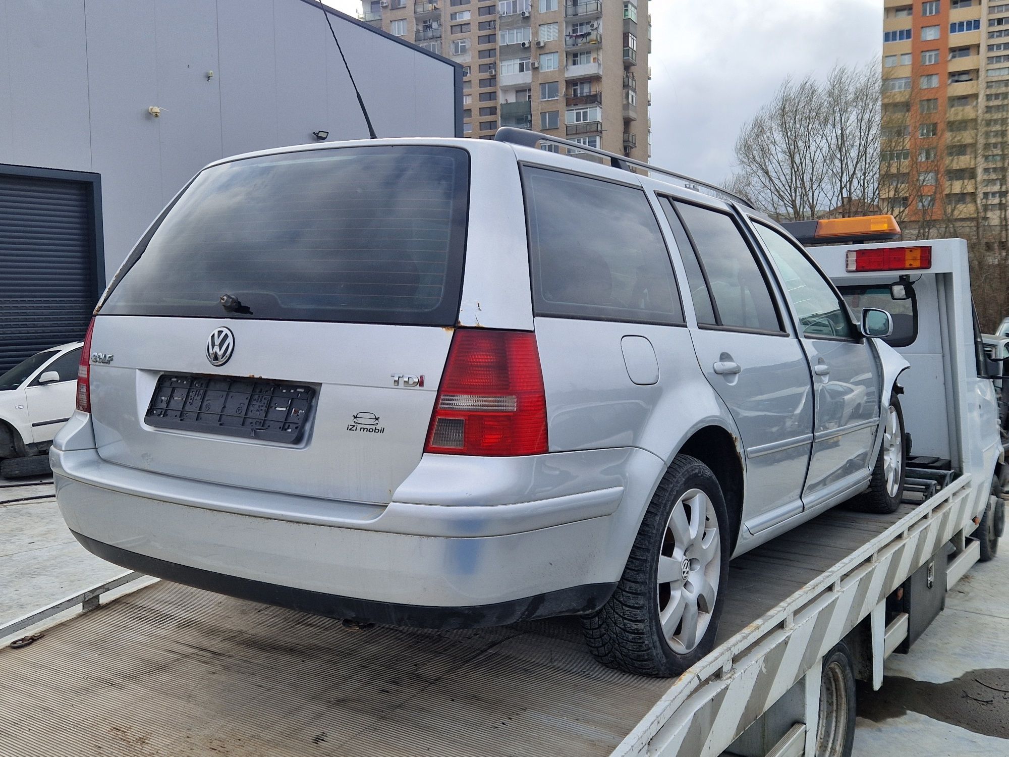 Golf 4 1.9 TDI (НА ЧАСТИ)