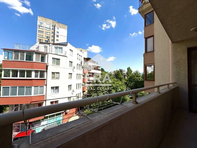 Дава се под наем Двустаен апартамент в София, Красно село - 70 кв.м за 700 € - Снимка #6