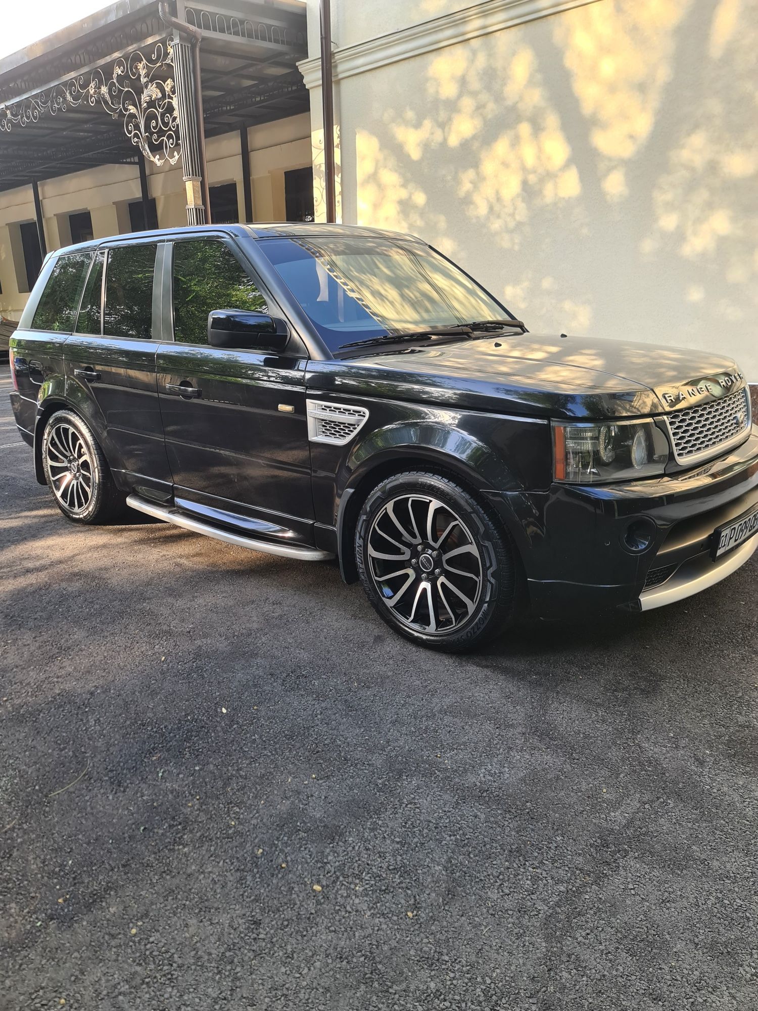 Range Rover. Sport