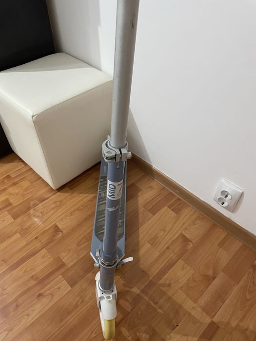 Vand Trotineta.Model mid 7